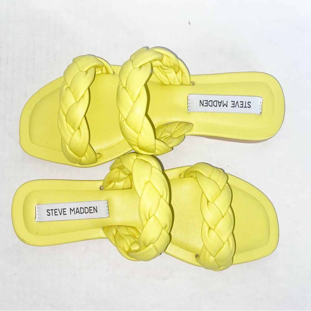 Steve Madden Women’s 7 Yellow Persia Slide Sandal Double Band Chunky Braid Flats